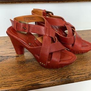 FRYE 4” Heels dark red Reese Low Ankle